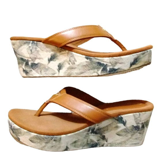 Tommy Bahama Seige Topical Thong Wedge Sandals size 7 - Picture 1 of 10
